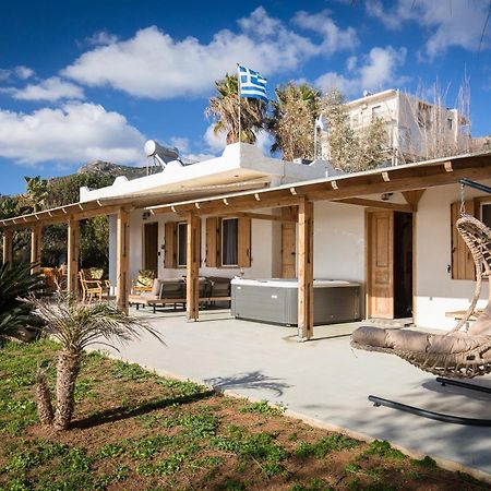 Mera Beachfront House - Фаласарна Екстериор снимка