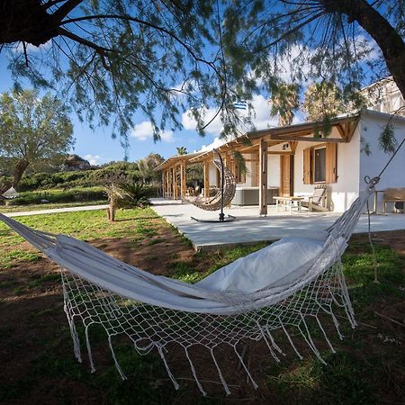 Mera Beachfront House - Фаласарна Екстериор снимка
