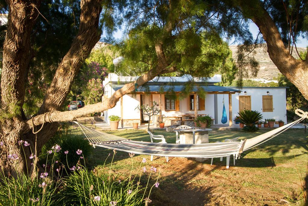 Mera Beachfront House - Фаласарна Екстериор снимка