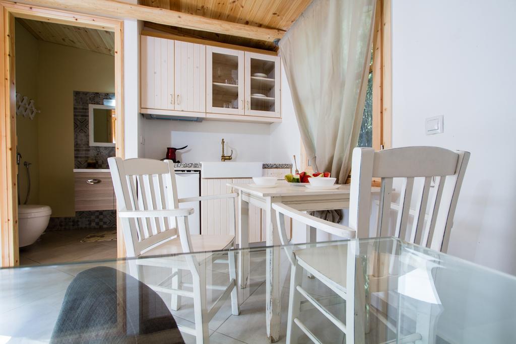 Mera Beachfront House - Фаласарна Екстериор снимка
